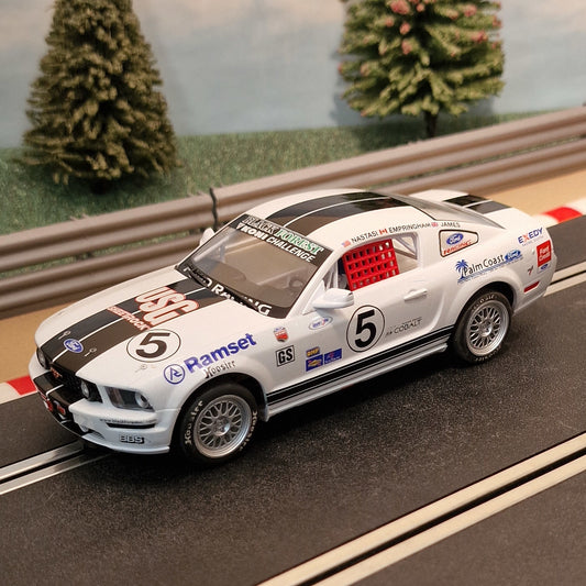 Scalextric C2774 Ford Mustang FR 500C #5