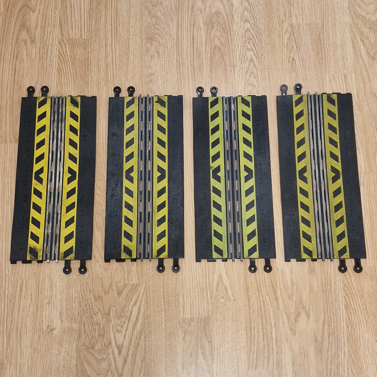 Scalextric Classic 1:32 Track - PT75 Yellow x 4