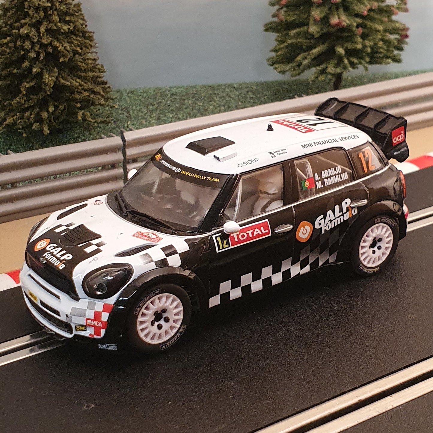 Coche Scalextric 1:32 - C3385 Mini Countryman WRC #12 Rallye Monte Carlo *LUCES*