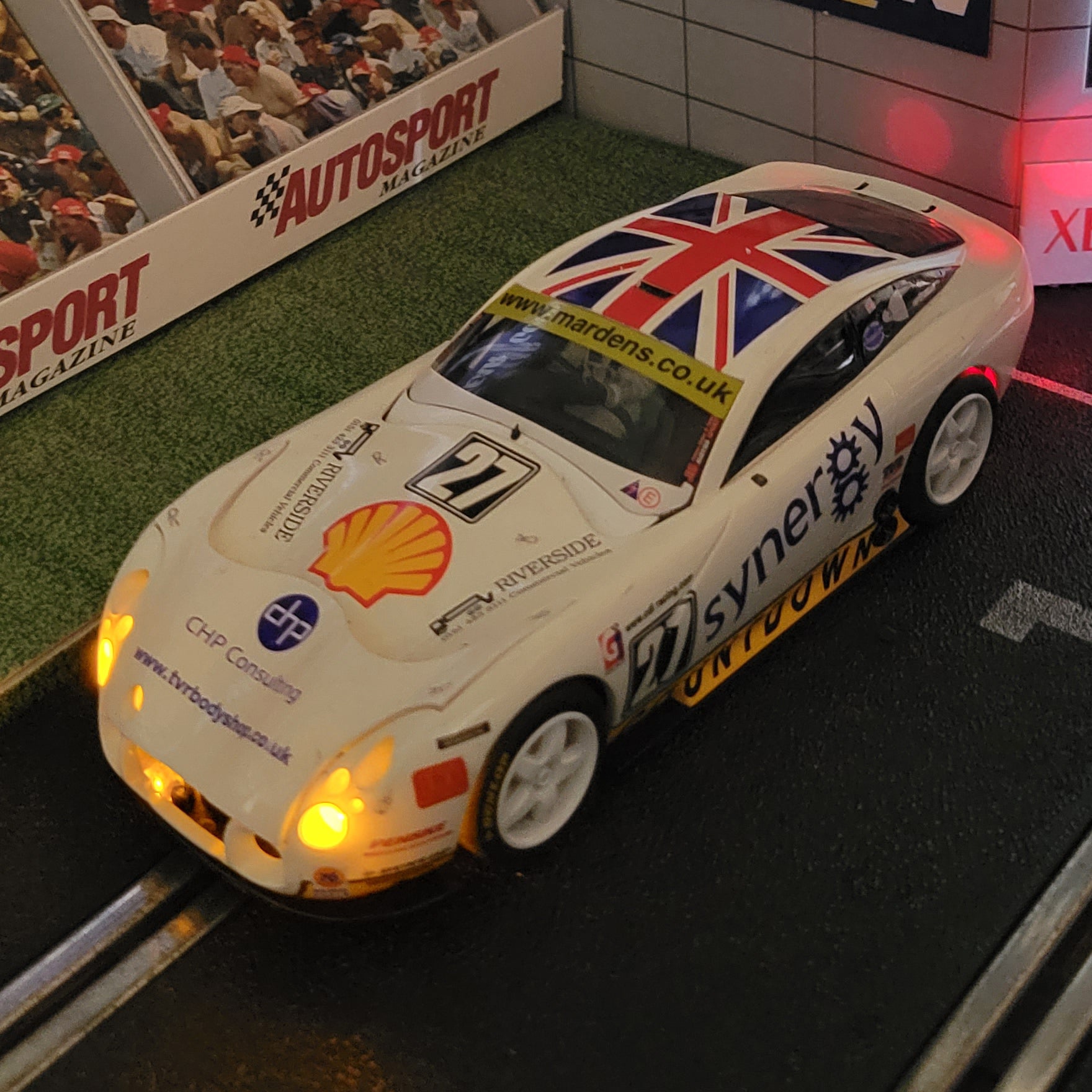 Scalextric C2590 TVR Tuscan 400R CDL Racing #27 *LIGHTS* #GWMS