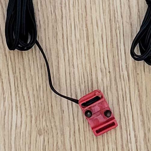 Scalextric A252 C252 Power Boost Cables Leads - Pair Black 140cm Red Terminals