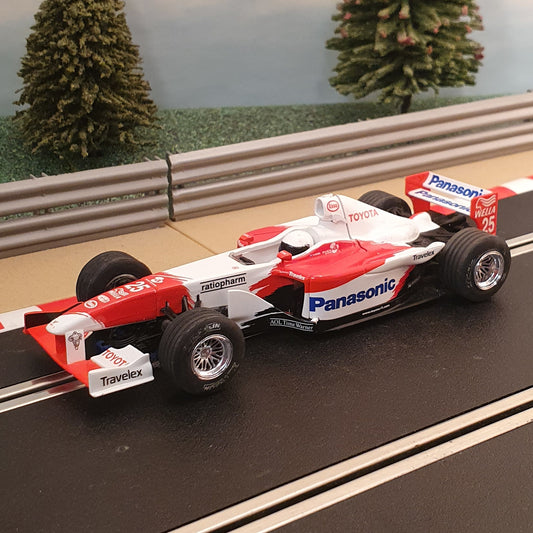 Scalextric 1:32 Car - C2456 F1 Formula One - Toyota TF102 #25 #C
