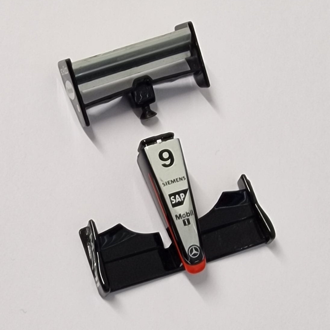 Scalextric Spare F1 McLaren Front & Rear Wings Spoilers Kimi #9