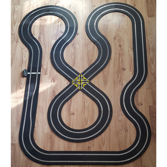 Juego de pistas Scalextric Sport 1:32 - Diseño en forma de ocho #E 