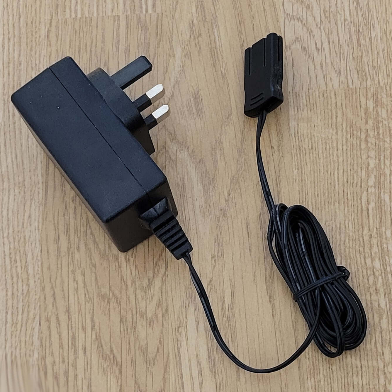 Hornby P9400 AC Mains Adaptor 15v