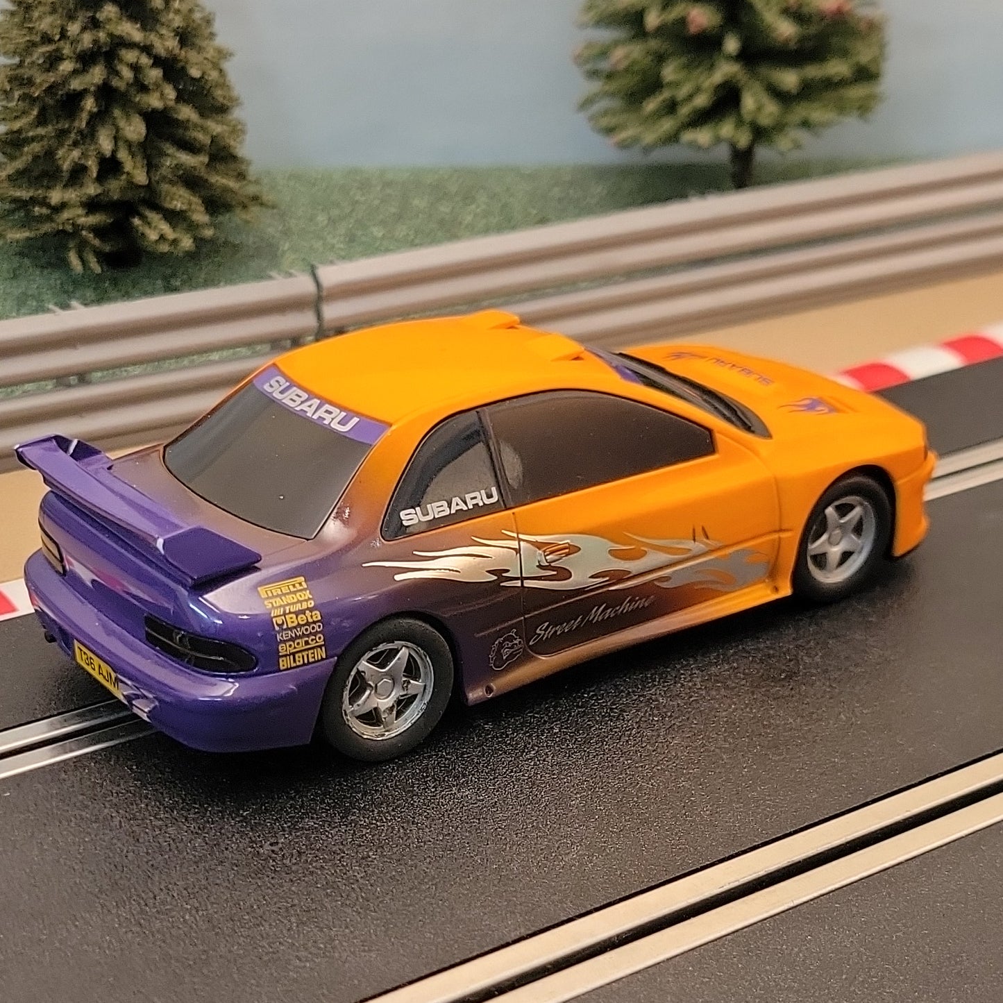 Coche Scalextric 1:32 - Naranja / Púrpura Subaru Impreza WRC Street Machine #C
