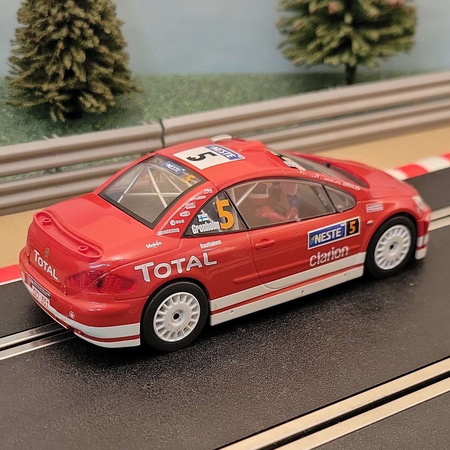 Scalextric 1:32 Car - C2560 Red Peugeot 307 WRC #5 Gronholm #J