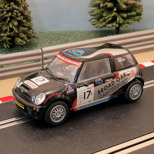 Scalextric 1:32 Digital Car - C2565D Black Mini Cooper Broad Oak #17 *LIGHTS* #C