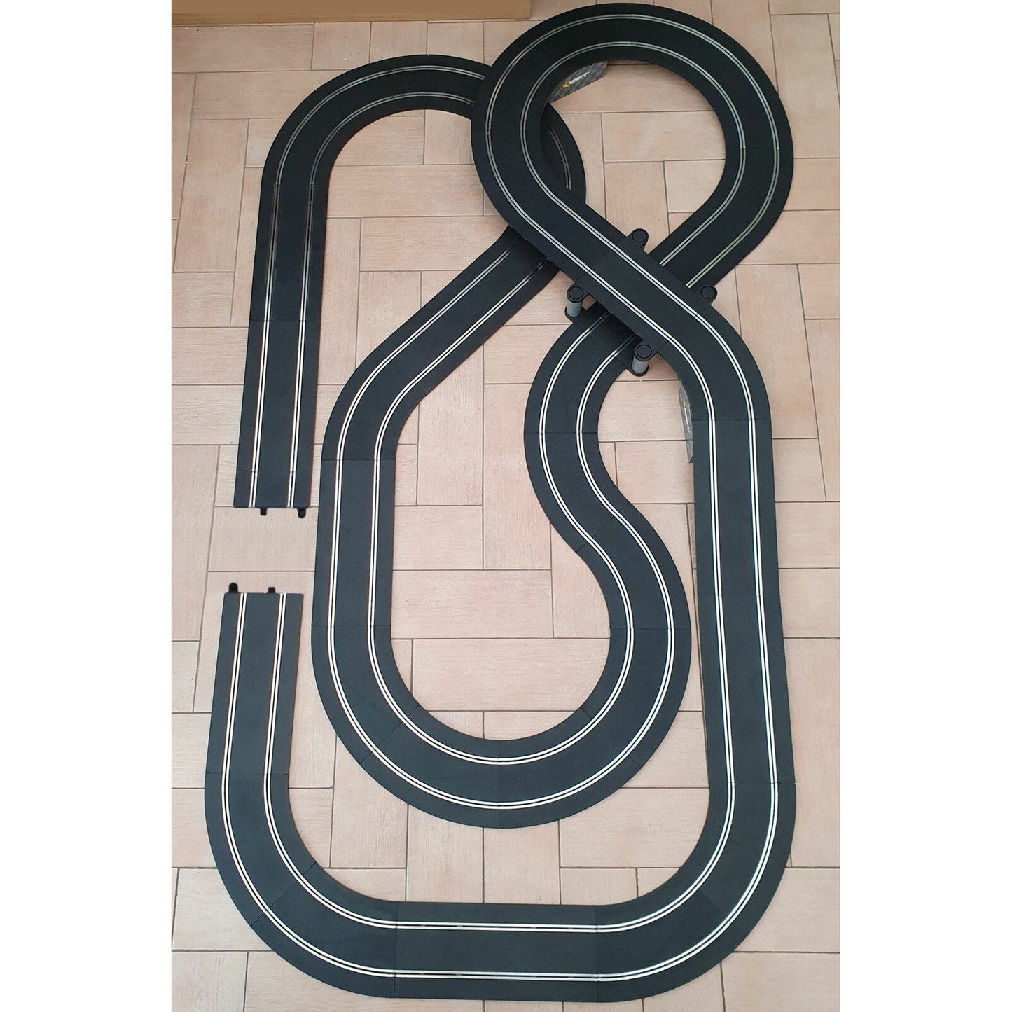 Scalextric Sport 1:32 Juego de pistas - Diseño con puente #AS9 