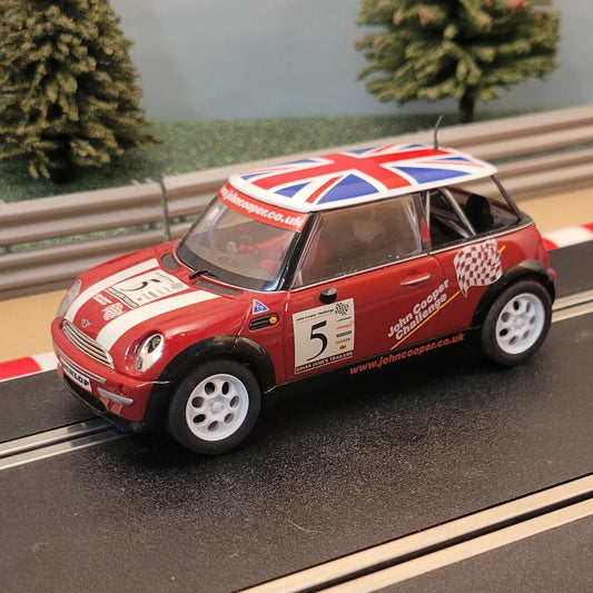 Coche Scalextric 1:32 - C2484 Rojo BMW Mini Cooper Union Jack #5 *LUCES* #FWM