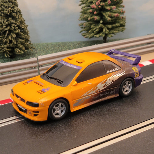 Coche Scalextric 1:32 - Naranja / Púrpura Subaru Impreza WRC Street Machine