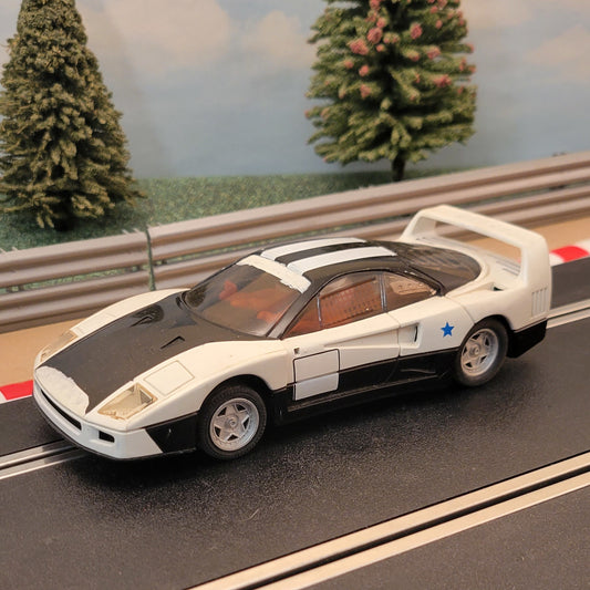Coche Scalextric 1:32 - Ferrari F40 - Newcastle United Football Club