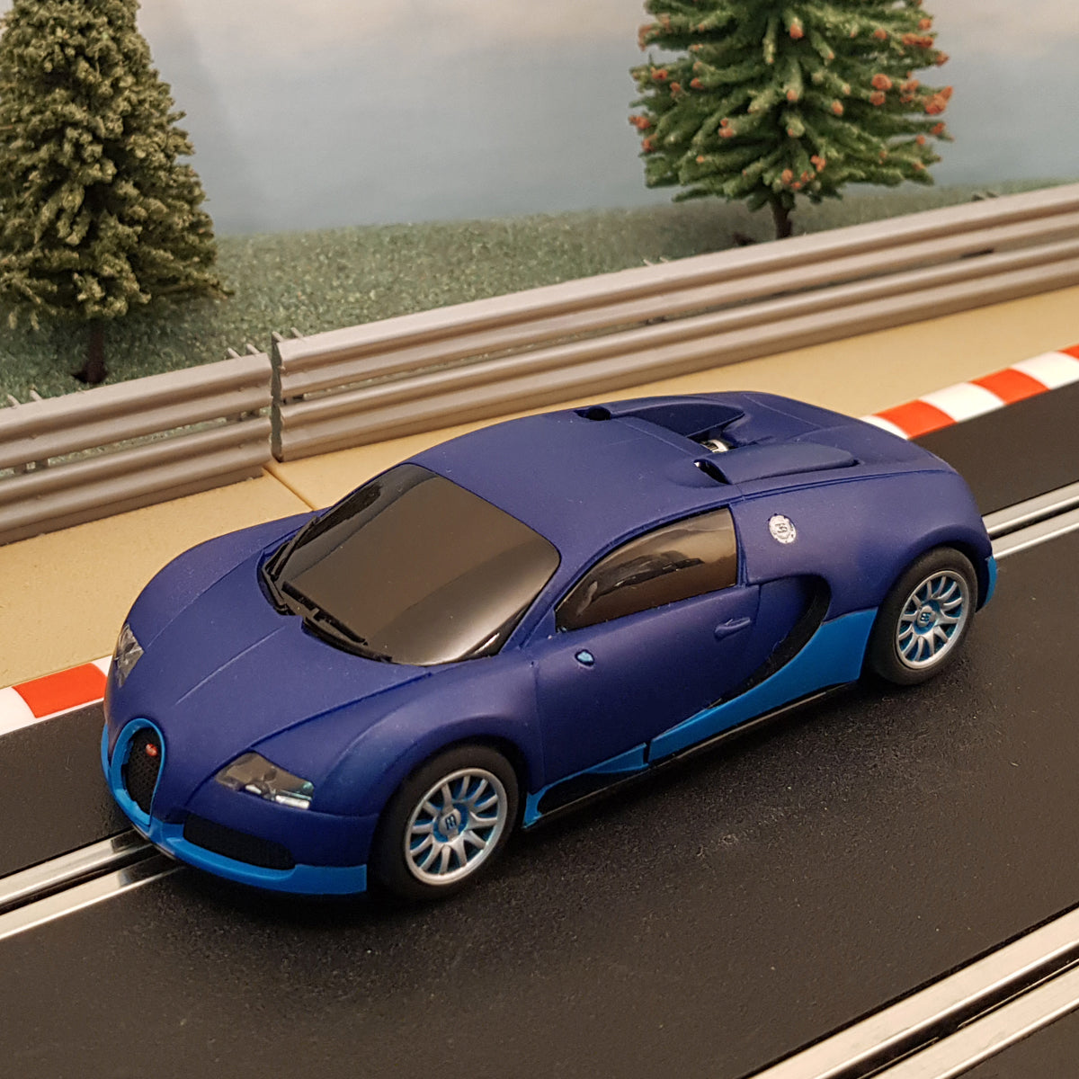 Scalextric Blue Bugatti Veyron #M