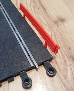 Scalextric Classic 1:32 Track Barriers Armco Fence C274 - Red White Yellow x 30