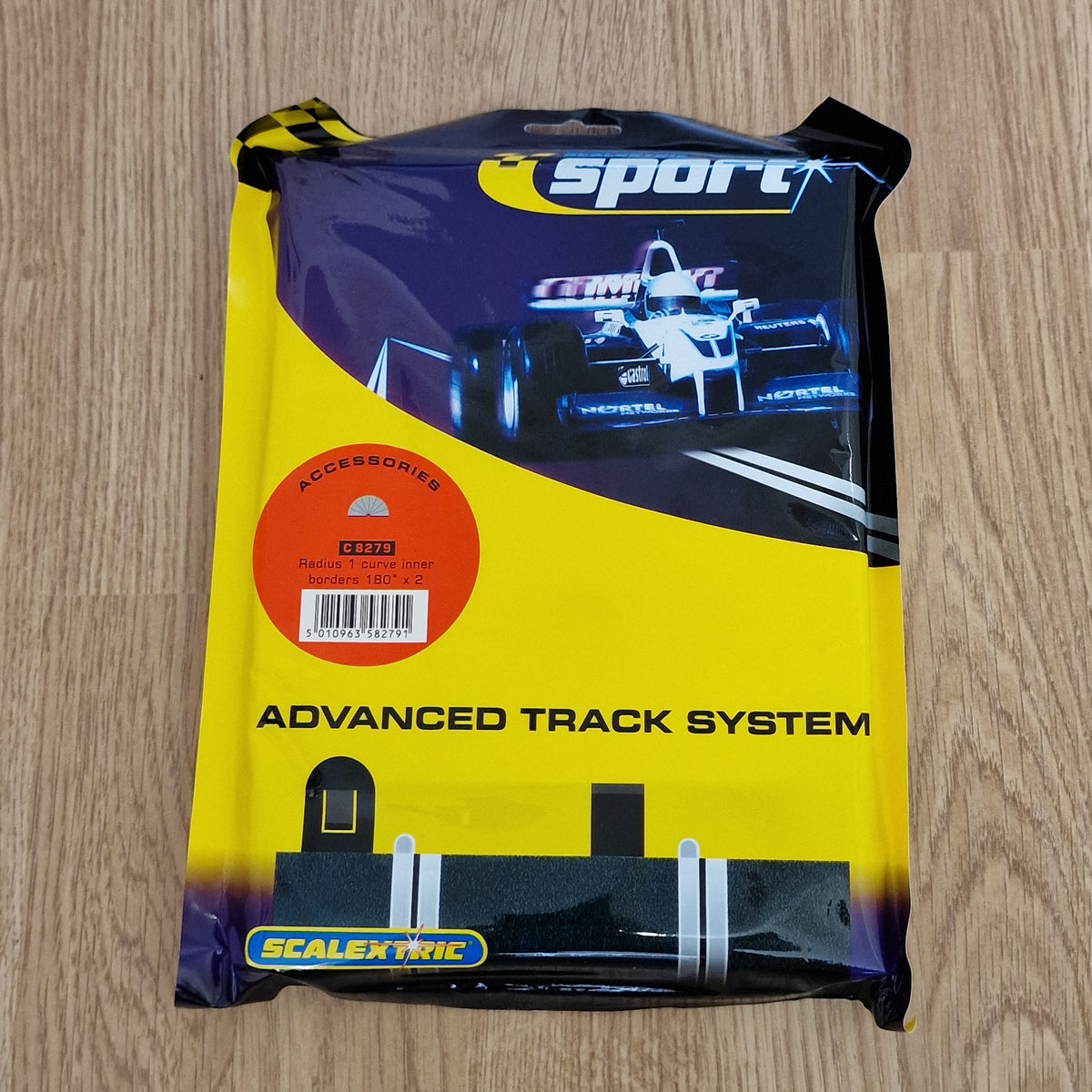 Scalextric C8279 Radius 1 Curve Inner Borders 180º x 2 NEW