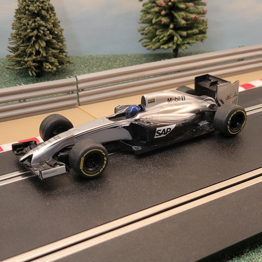 Coche Scalextric 1:32 - C1346 F1 SAP Jenson Button #22 #E