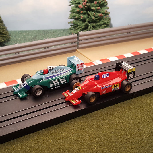 Micro Scalextric Pair 1:64 Cars - F1 Benetton #5 & Red Agip #28