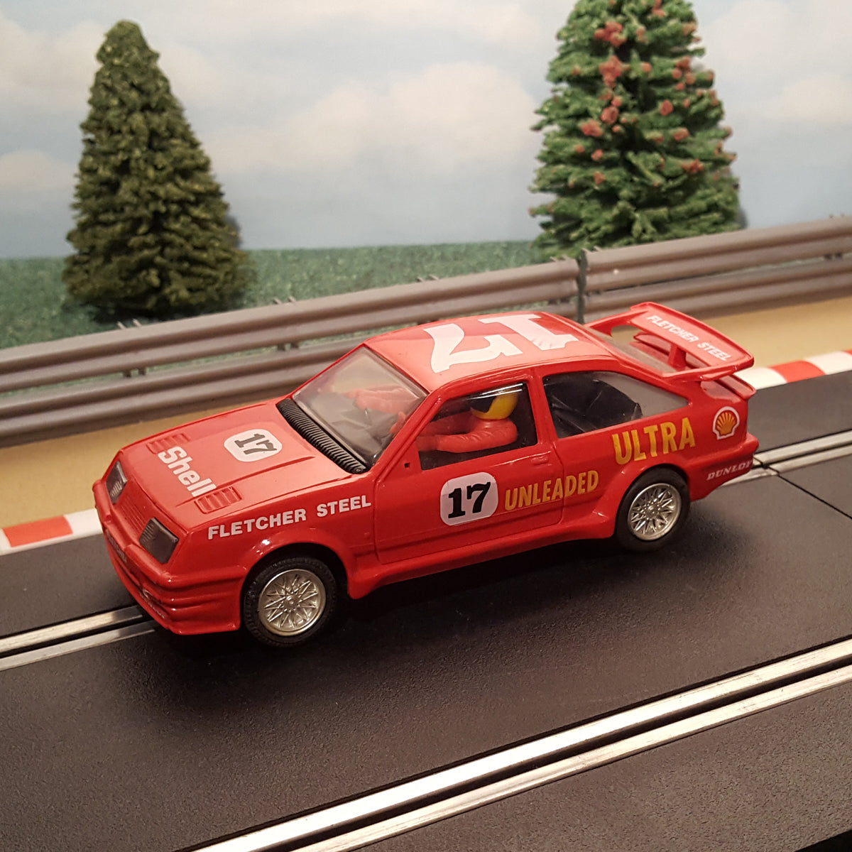 Scalextric 1:32 Car - Ford Sierra Cosworth Fletcher Steel #17 *LIGHTS* #MR