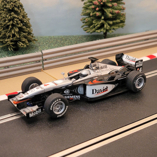 Coche Scalextric 1:32 - C2263 F1 Mercedes Benz McLaren MP4-16 David #4 #E