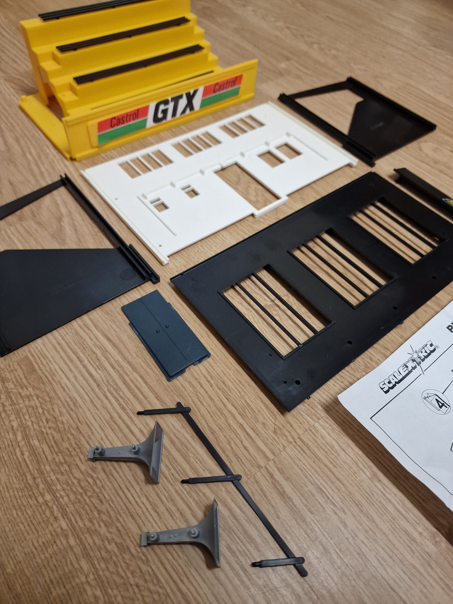 SCALEXTRIC 1:32 - Tribuna C704