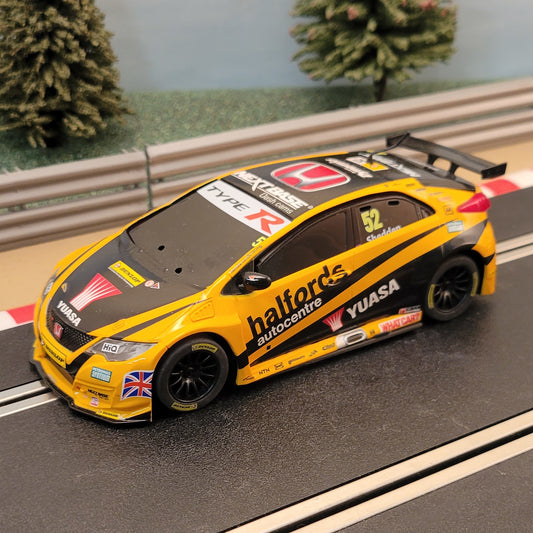 Scalextric 1:32 Car - Honda Civic Halfords #52 Shedden #W