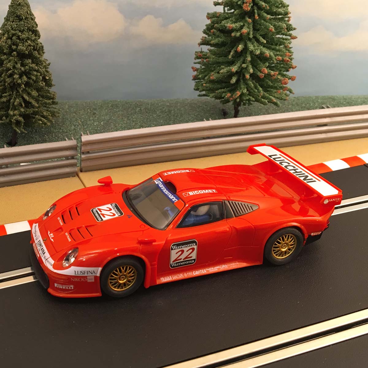 Coche Scalextric 1:32 - C2092 Rojo Porsche 911 GT1 Lucchini #22