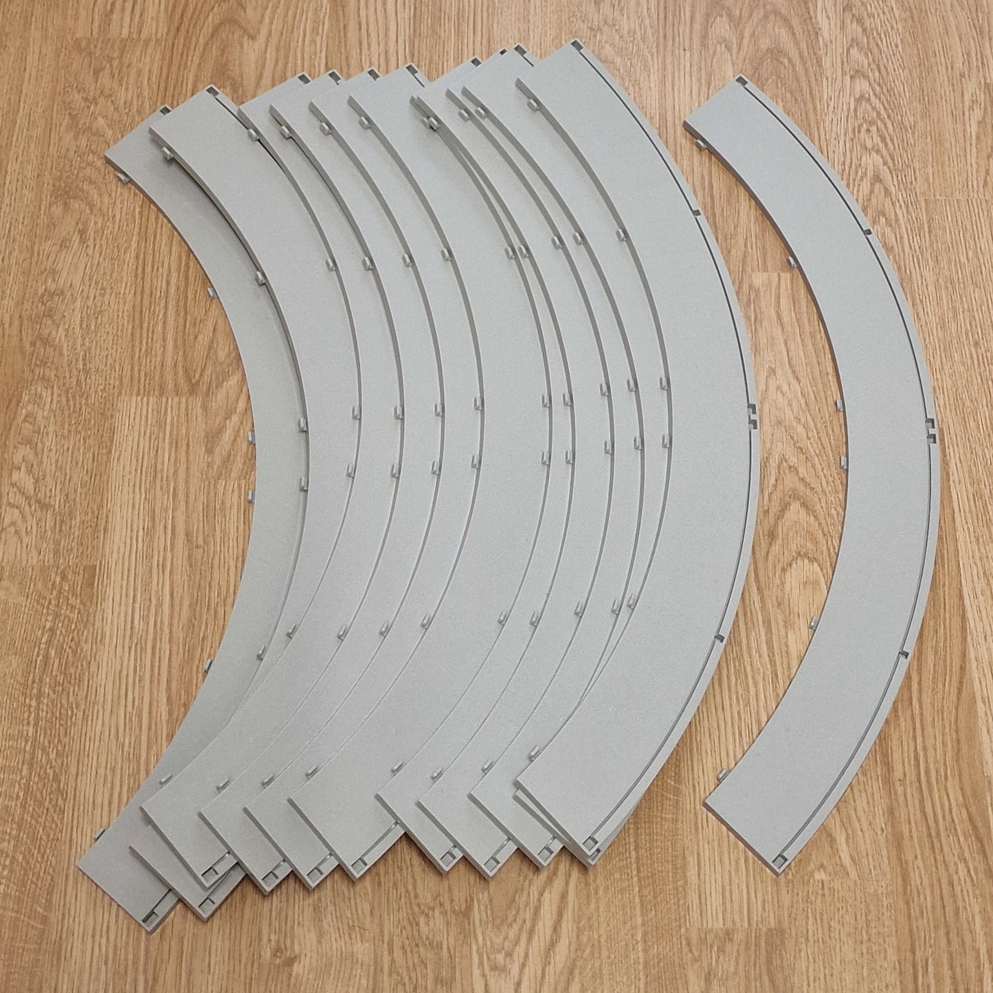 Scalextric Sport 1:32 Rad2 Grey Borders Outer x 12
