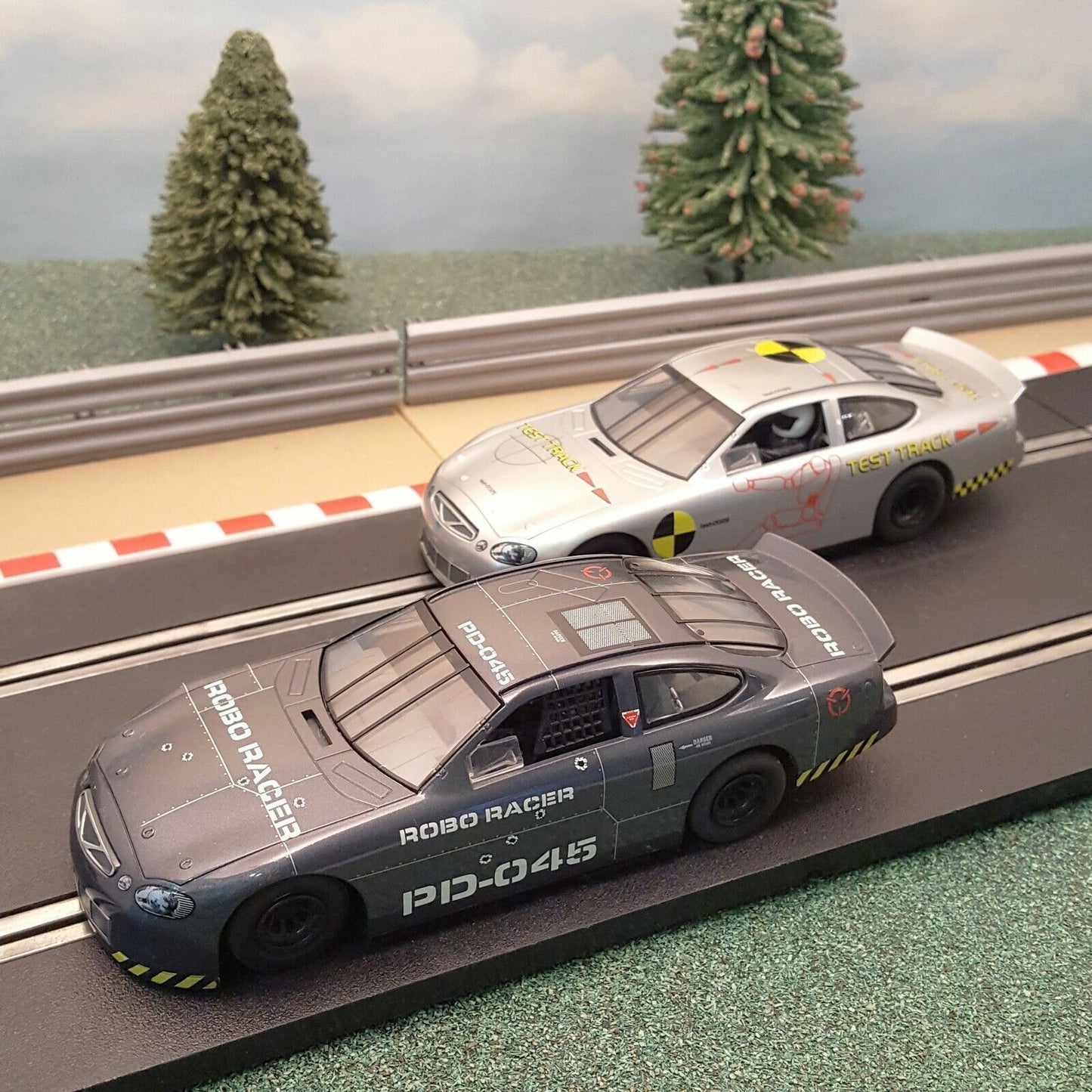 Scalextric Sport 1:32 Track Set - Large Layout With Ford Taurus Cars #FA