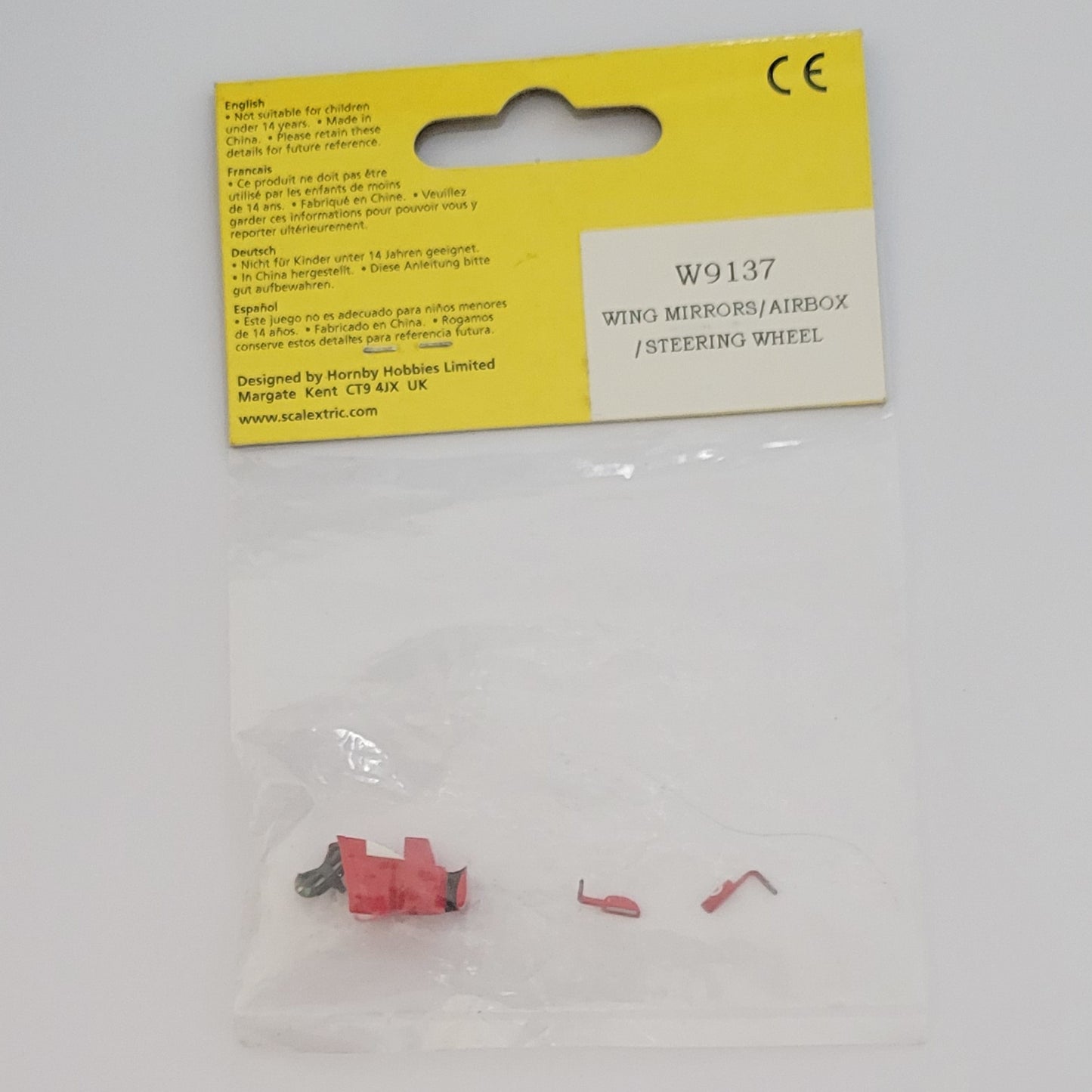 Scalextric 1:32 Car Parts - W9137 Ferrari F1 Mirrors / Airbox / Steering Wheel