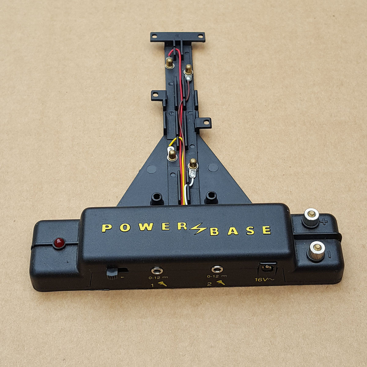 Scalextric Classic Powerbase C177 / C8014