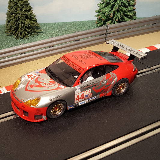 Scalextric 1:32 Car - Porsche 911 GT3R #44 Flying Lizard *LIGHTS* #M