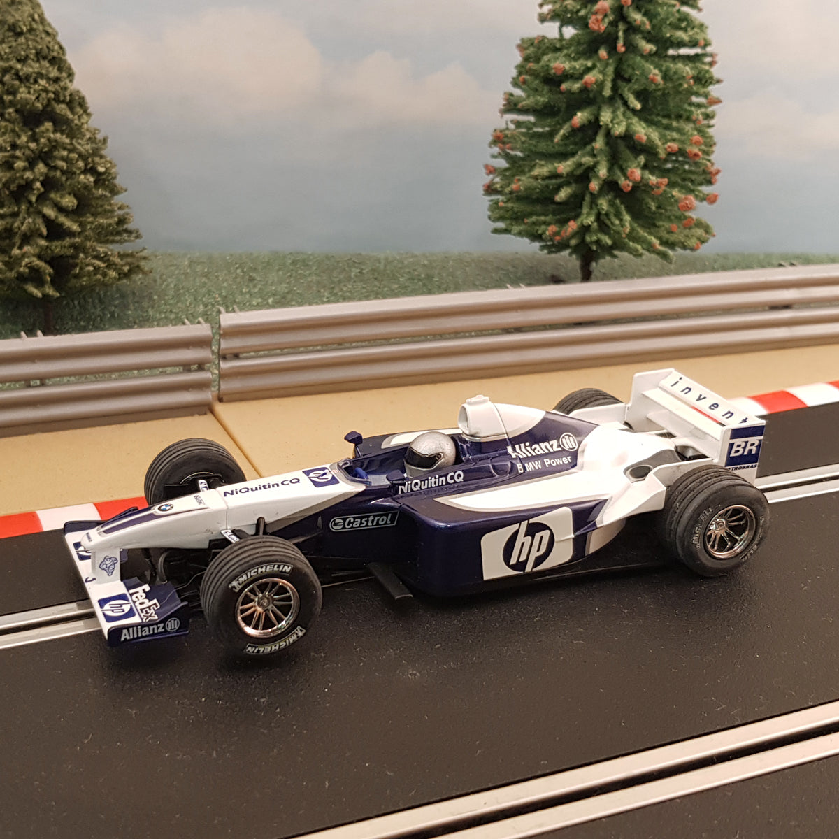 Scalextric 1:32 Car - Formula One - Williams F1 BMW FW23 HP Invent #3 #E