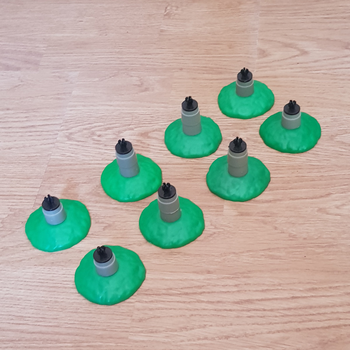 Micro Scalextric / My First Scalextric 1:64 Track Bridge Supports GREEN BASE x 8