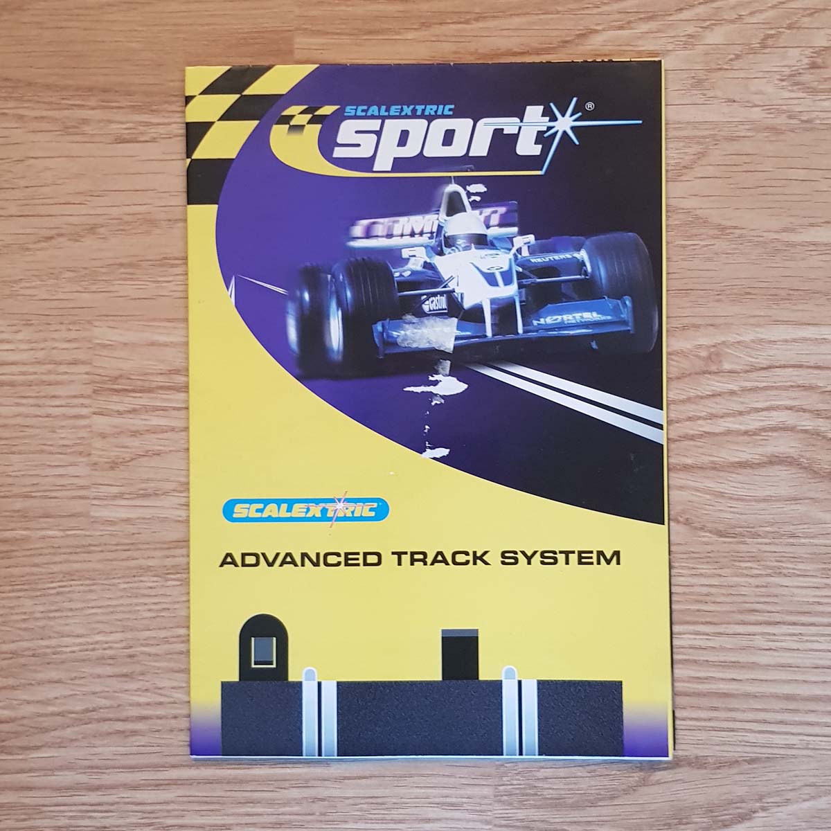 Scalextric Sport 1:32 Planos de diseño del circuito de carriles de pista - Gráfico mural M4177