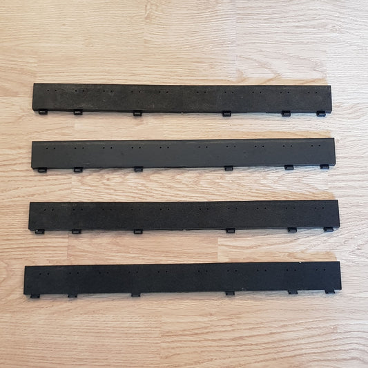 Scalextric Classic 1:32 Black Borders - L5623 / T46 Straights x 4