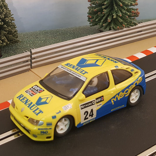 Coche Scalextric 1:32 - C2029 Renault Mégane Rally #24 #S