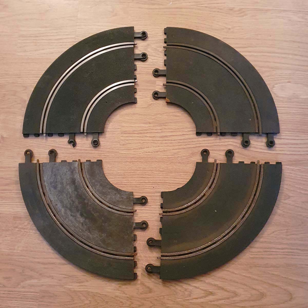Scalextric 1:32 Classic Track - Hairpin C156 PT56 Inner Curves 90º Bend x4  #P - Action Slot Racing