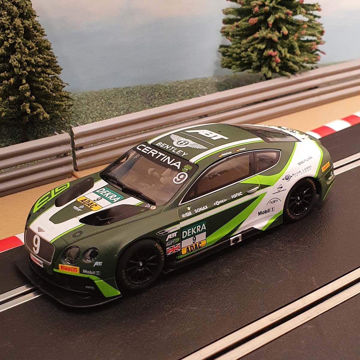 Scalextric ex C1413 Bentley Continental GT3 *LIGHTS* #9 #MS