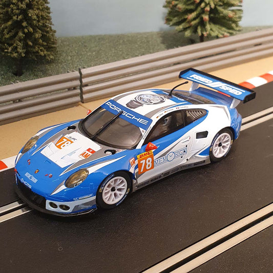 Scalextric 1:32 Car - Blue & White Porsche RSR 911 Le Mans #78 *LIGHTS*
