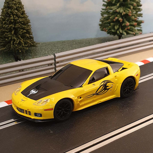 Scalextric 1:32 Car - Yellow Chevrolet Corvette C6R *LIGHTS* #MWS