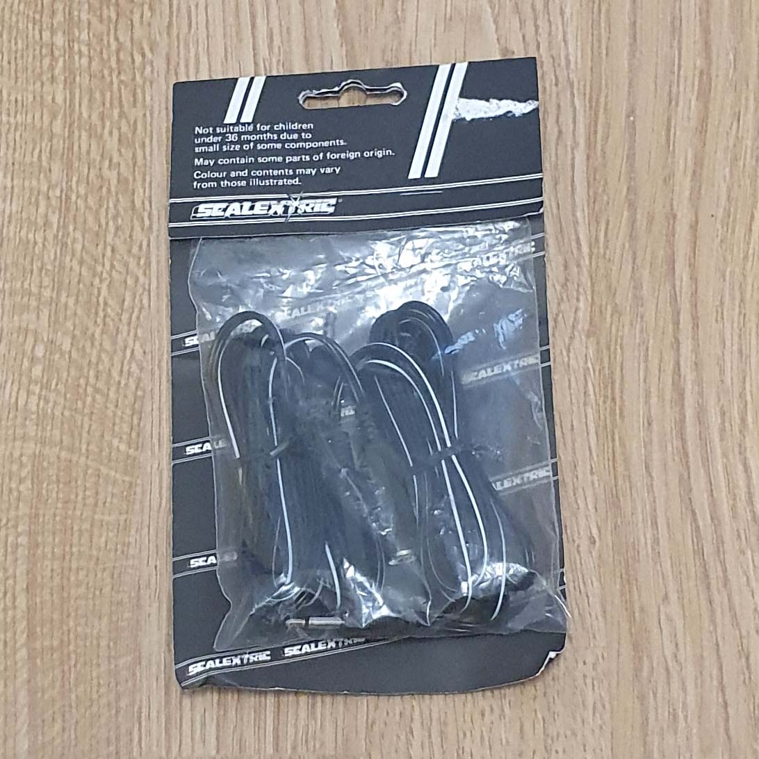 Scalextric C8008 Extension Cables / Classic Throttle Leads NEW