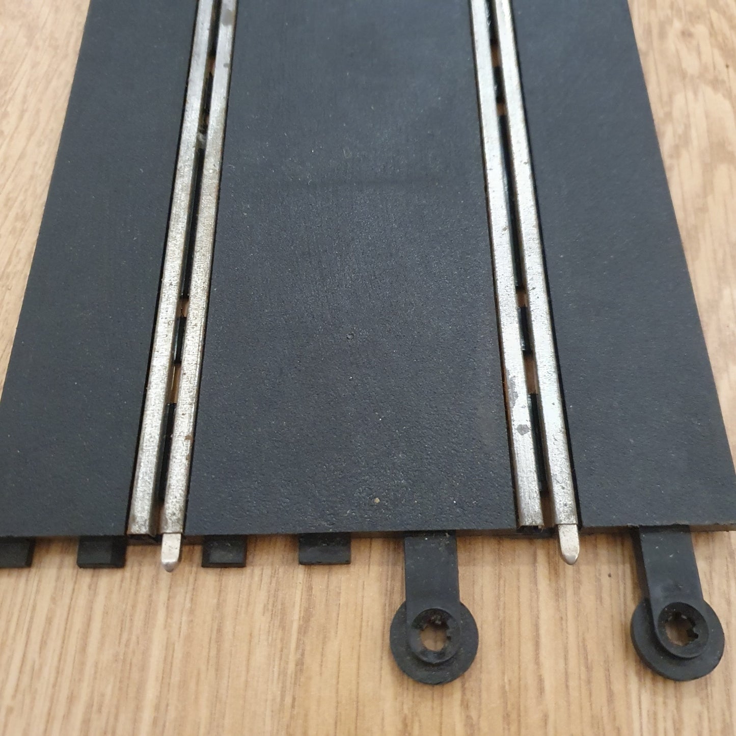 Scalextric 1:32 Sport Track - C8222 Pair Of Converter Half Straights #A
