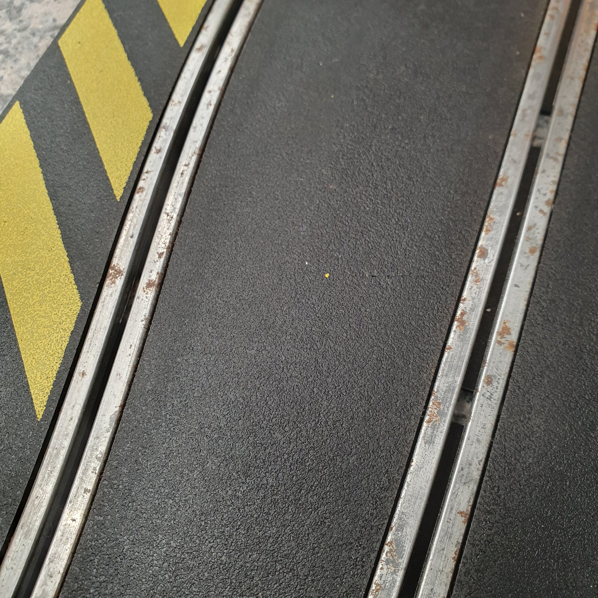 Scalextric Sport 1:32 Track - C8246 Side Swipe Hatched Chicane x 4 #P