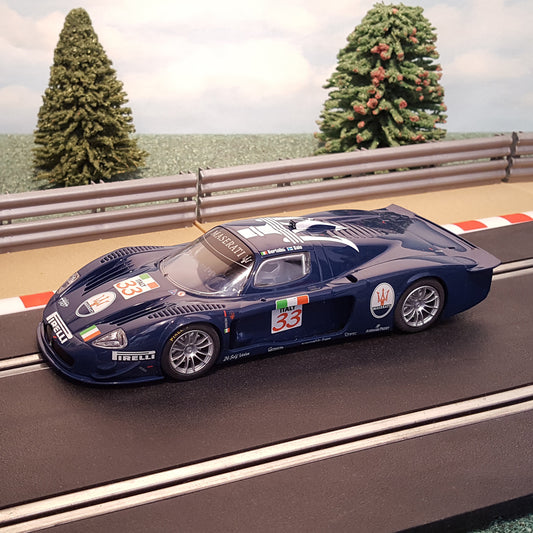 Coche Digital Scalextric 1:32 - C2630D Azul Maserati MC12 #33 *LUCES* #MWS