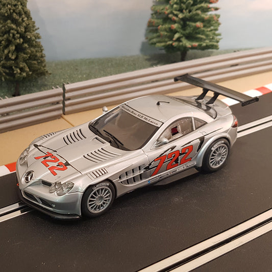 Scalextric 1:32 Car - C3010 Mercedes SLR McLaren 722 GT *LIGHTS* #E