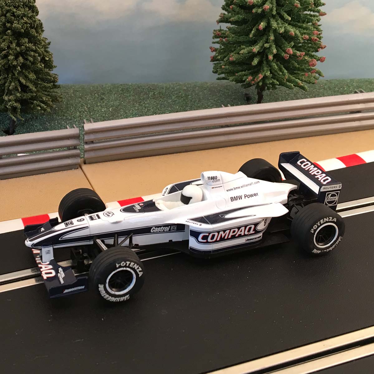Scalextric 1:32 Car - Formula One - Williams F1 BMW FW20 Compaq #9