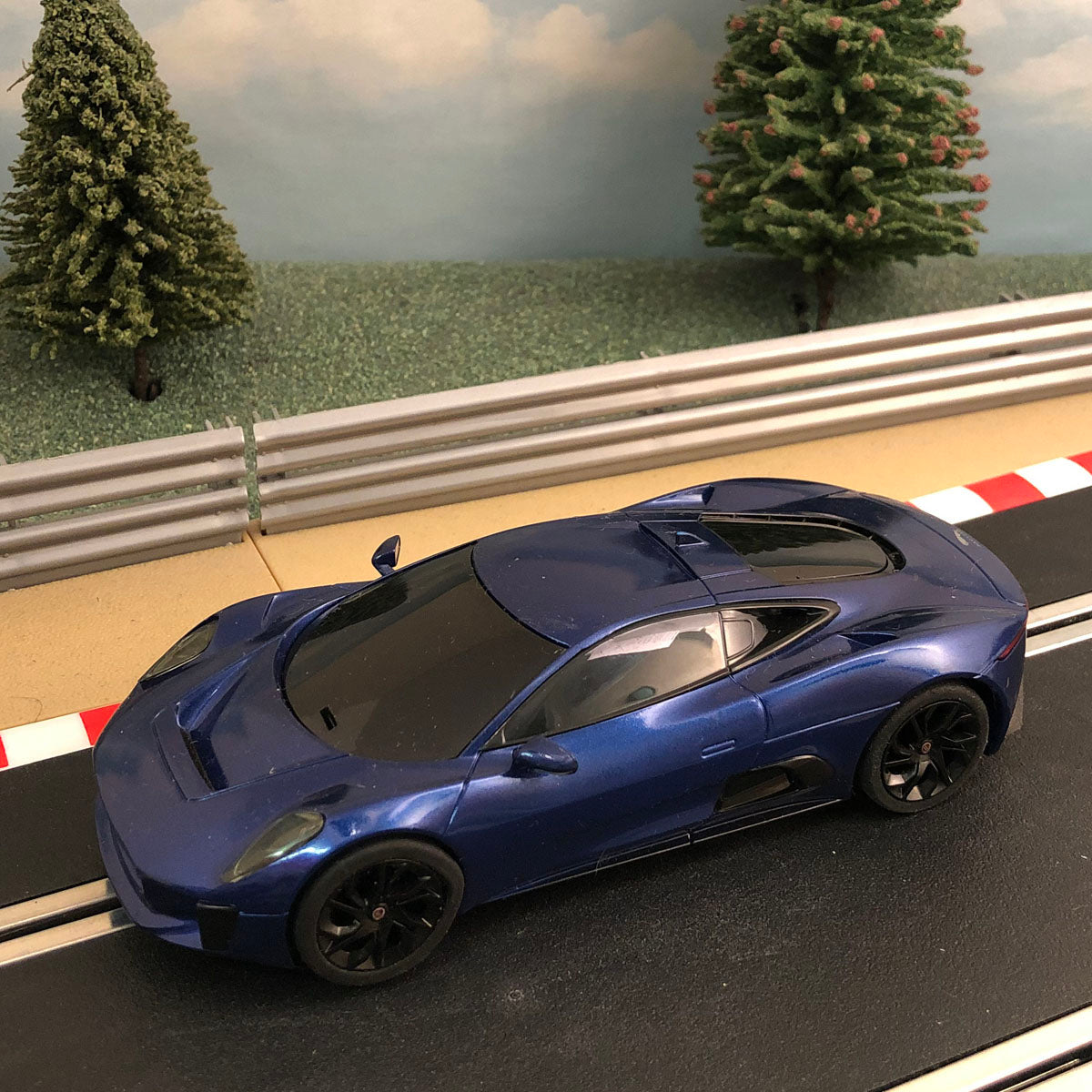 Scalextric ex C1538 Jaguar C - X75 Blue #W