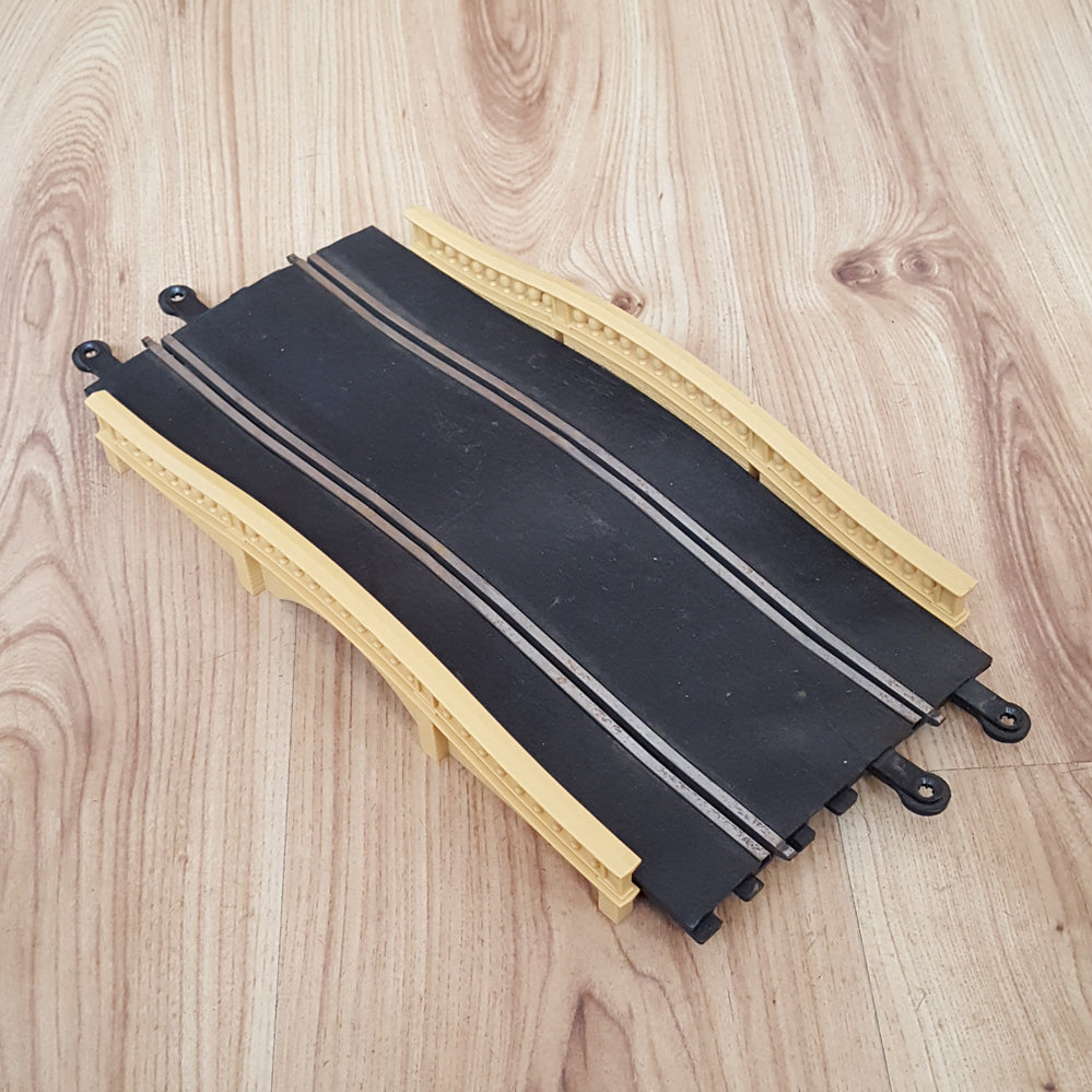 Scalextric Classic 1:32 Track - C248 Hump-Back Bridge #R
