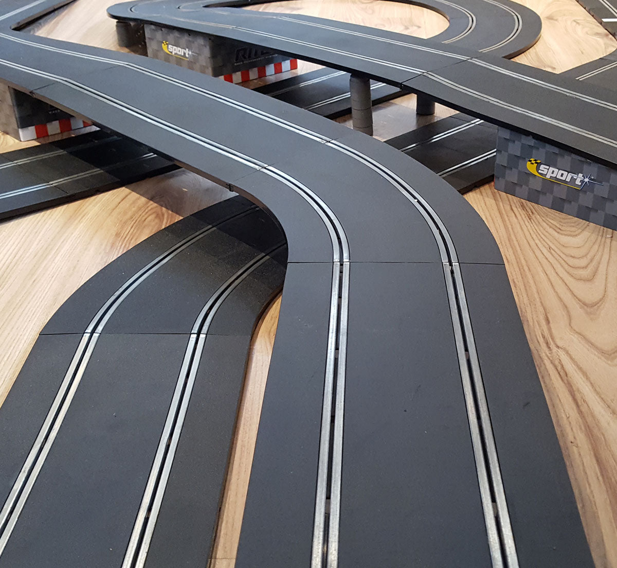 Scalextric Sport 1:32 Track Set - Triple Loop Layout - ARC Pro – Action ...