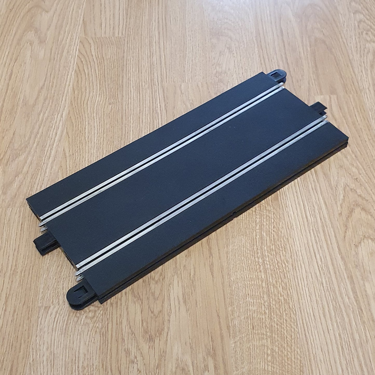 Scalextric Sport 1:32 Track - C8205 Standard Straights x 2 Excellent
